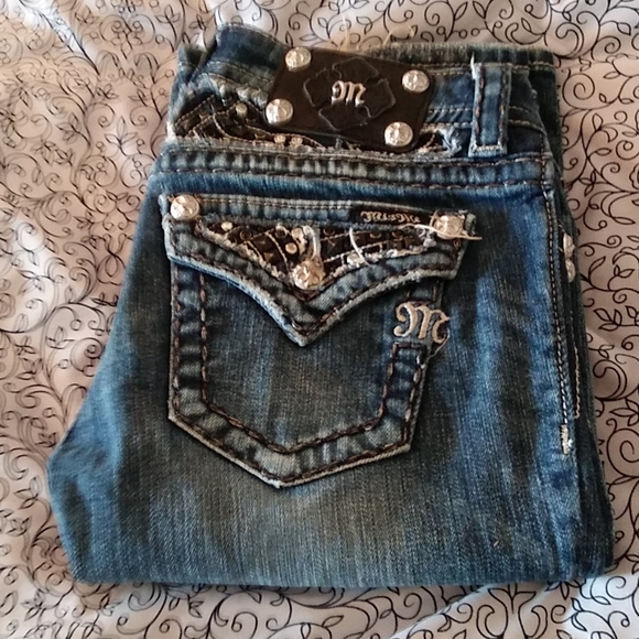 Miss Me Denim - Final drop🎉Miss Me Boot. 25